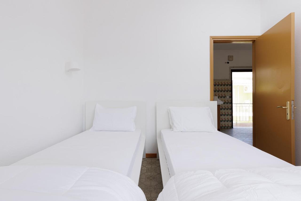 The Island Life Apartments By Konnect, Ipsos Beach Exterior foto